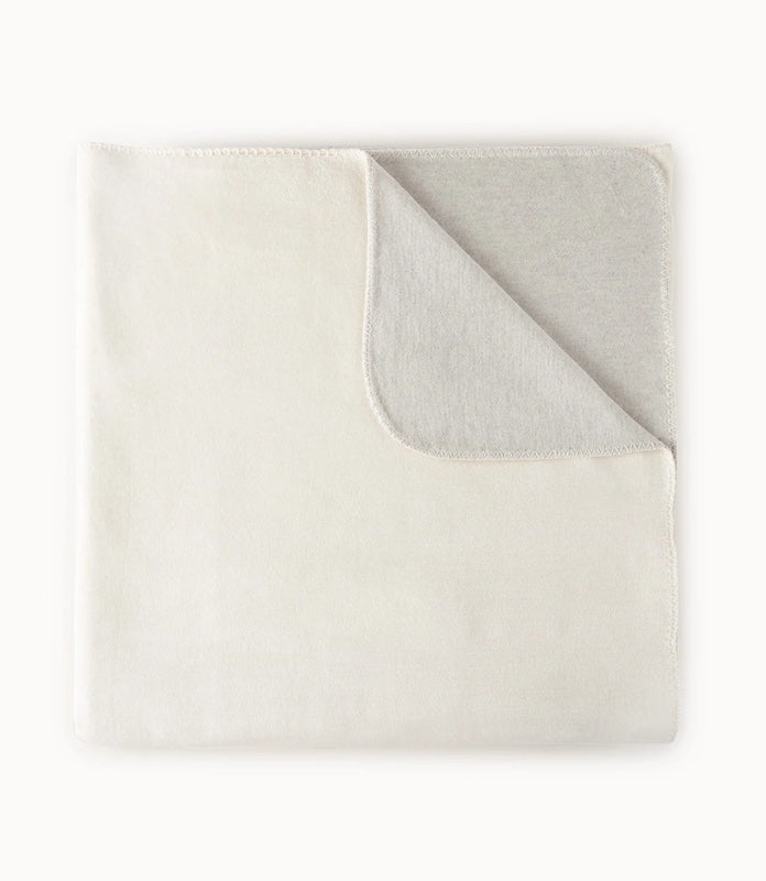 Alta Reversible Blanket Pearl