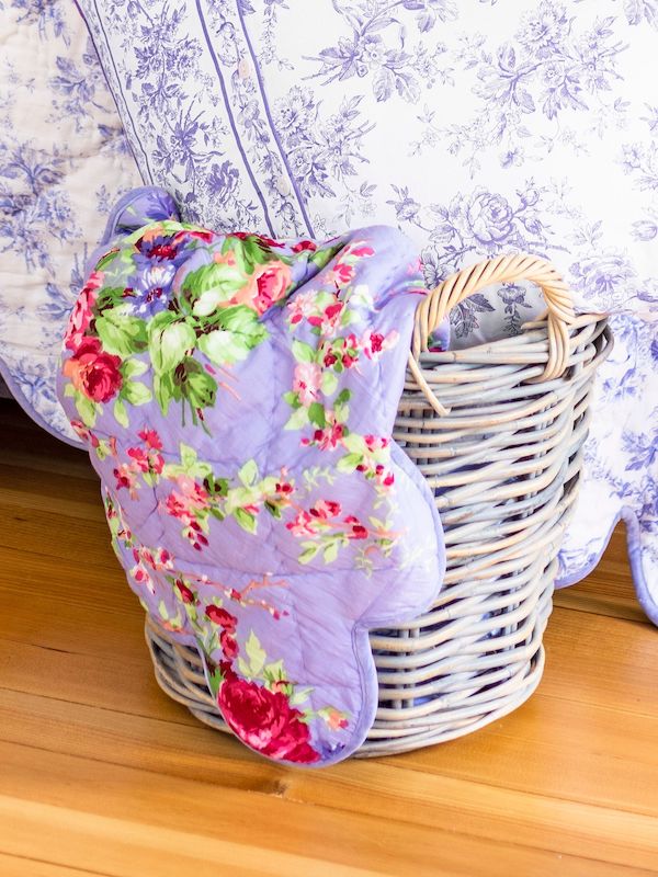 Cottage Rose Periwinkle Throw