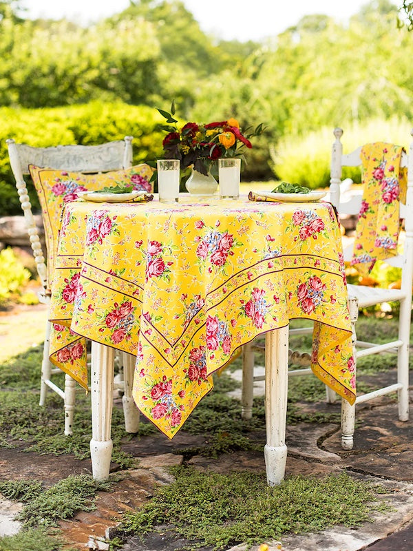 Viola Rose Yellow Tablecloth and Napkins