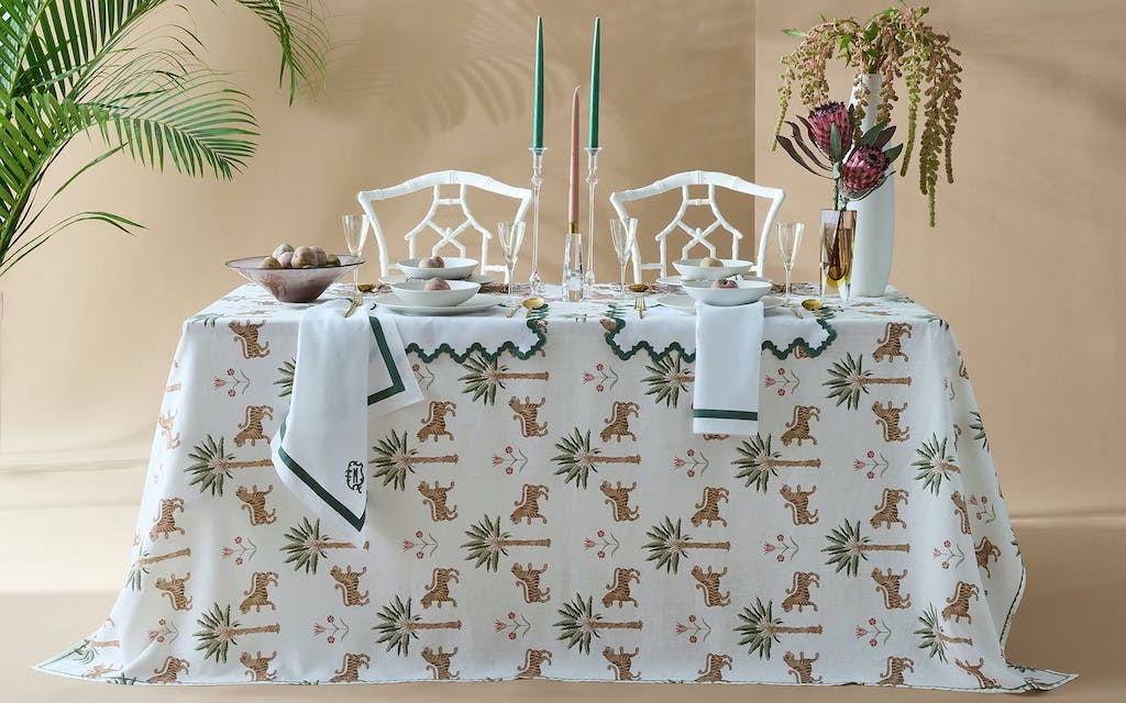 Matouk Lowell Table Linens Champagne