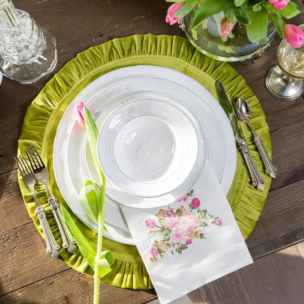 Pear Round Placemat with Ruffle