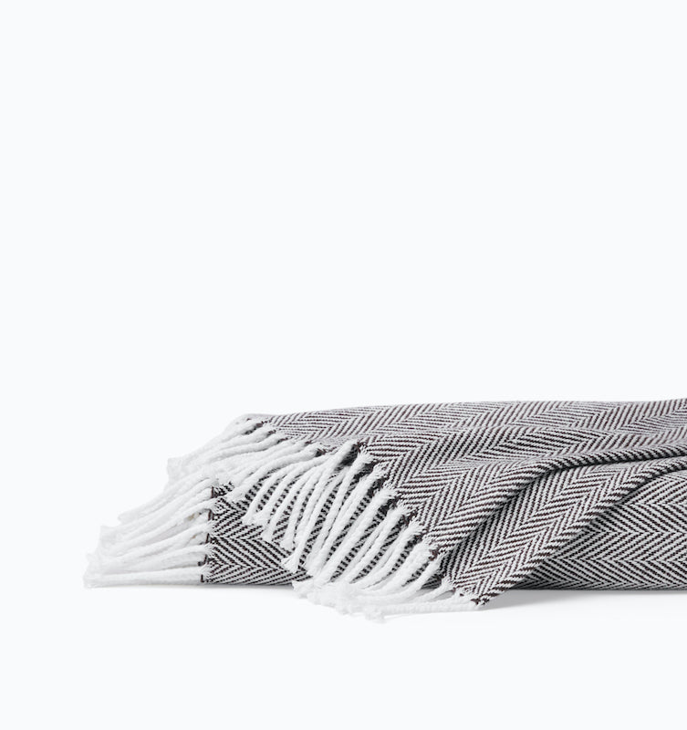 Celine Throw White/Mocha