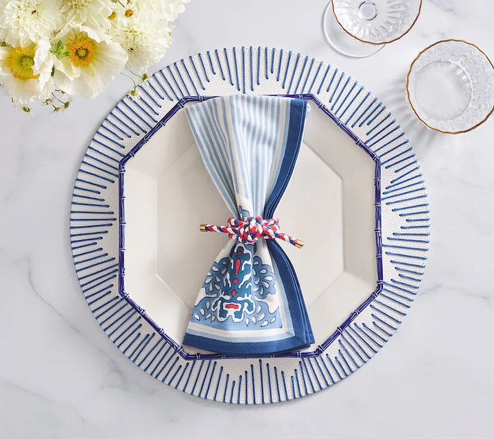 Filigree Napkin in White & Blue