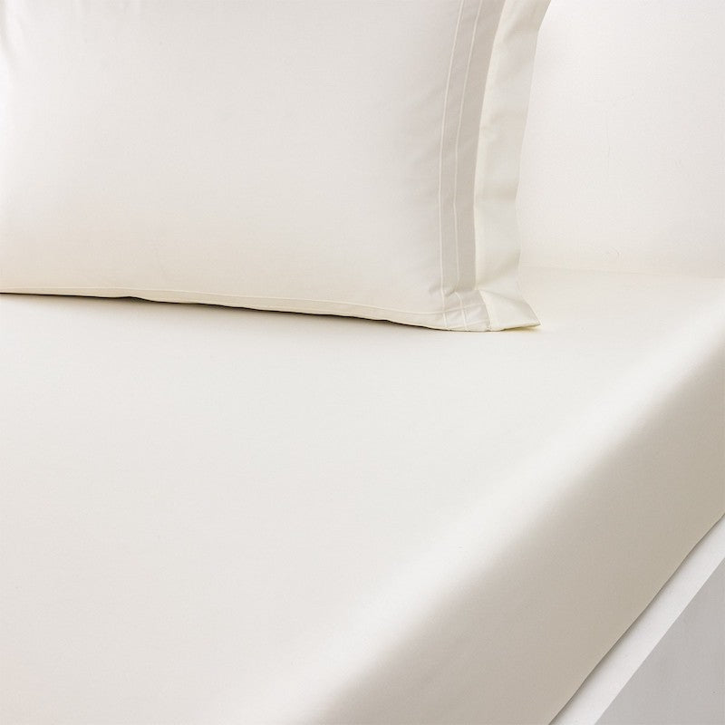 Couture - Adagio Milk