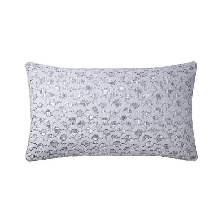 Festons Decorative Pillow