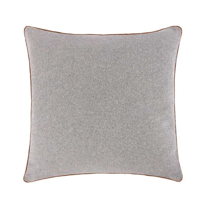 Charlies Decorative Pillow Grenat