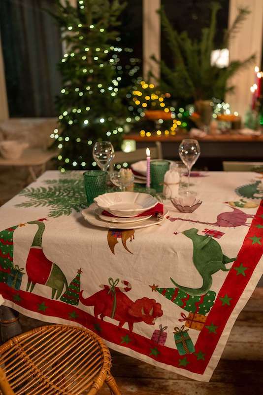 Jurassic Xmas Table Linens