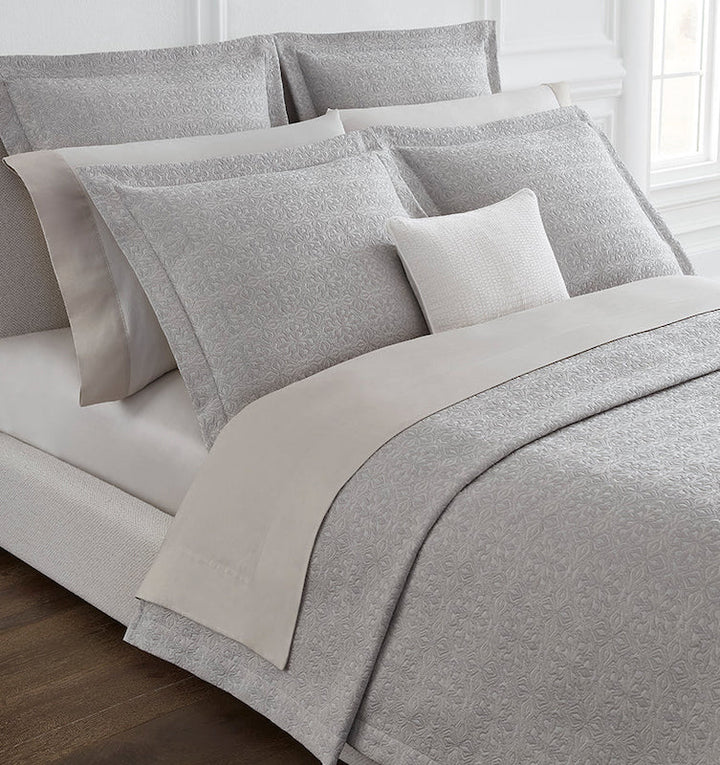 Veroli Coverlet Ice