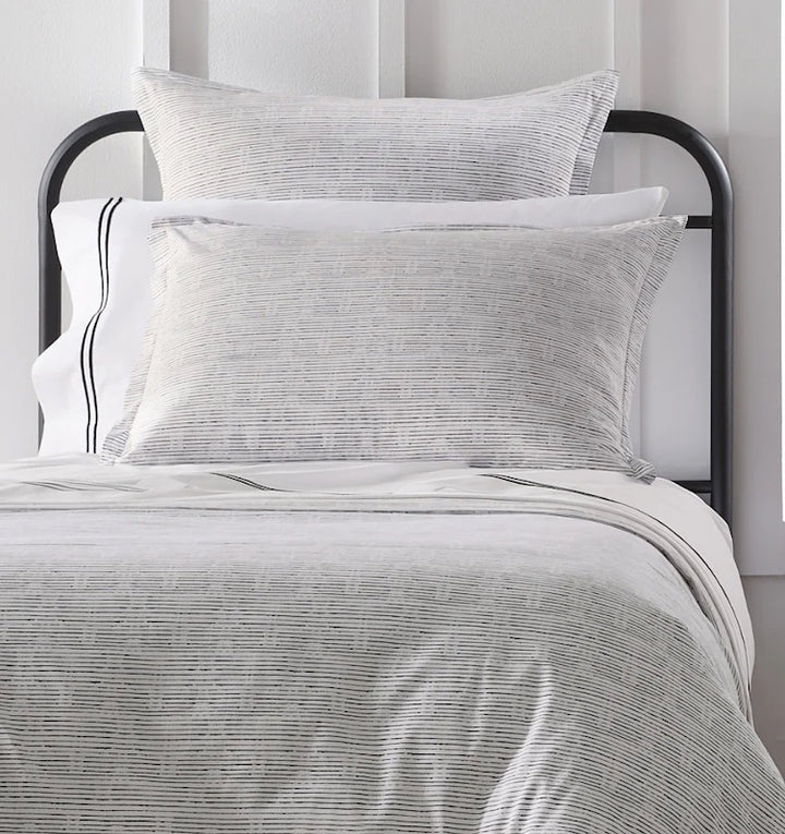 Arzano Young Adult Bedding