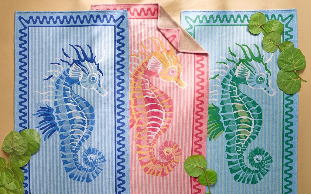 Matouk Schumacher Seahorse Beach Towel Aquamarine