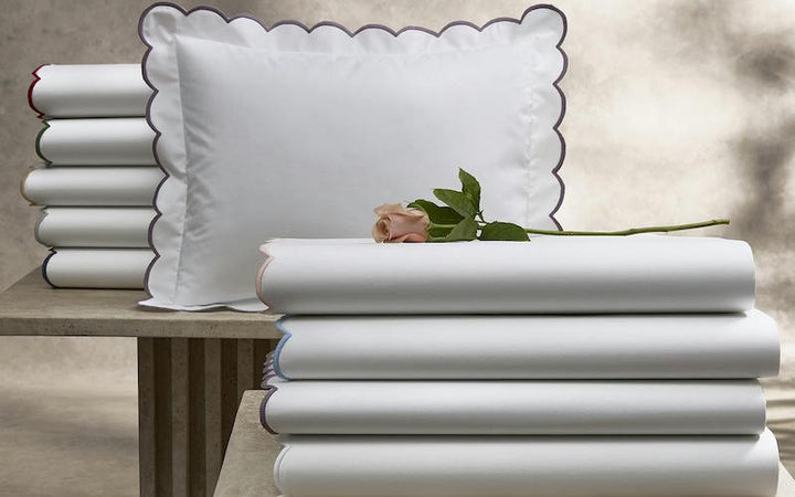 Matouk Dakota Bedding Red