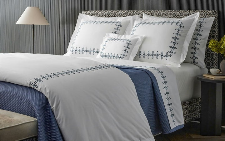 Matouk Gordian Knot Bedding Lilac