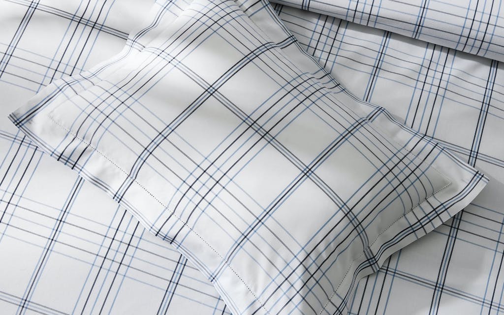 Matouk Schumacher August Plaid Navy