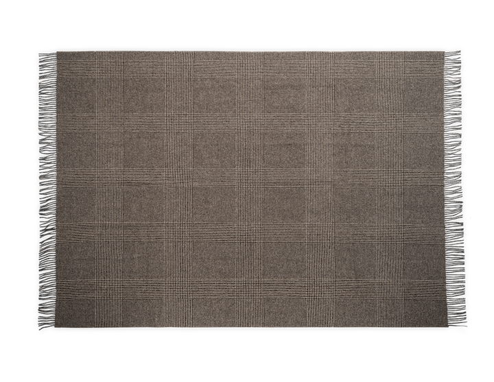 Matouk Benito Throw Hazelnut