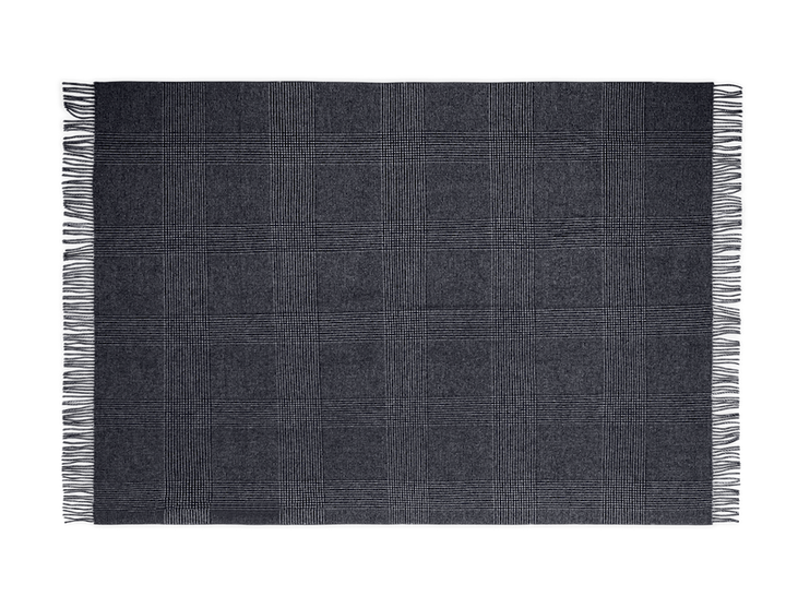 Matouk Benito Throw Night