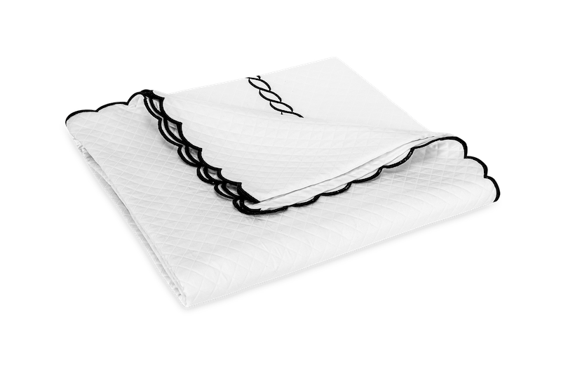 Matouk Classic Chain Scallop Matelasse Black