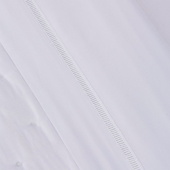 Colisee Bed Collection