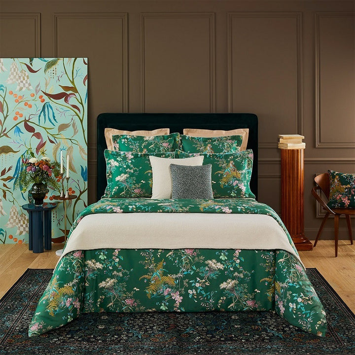 Contes Bed Collection