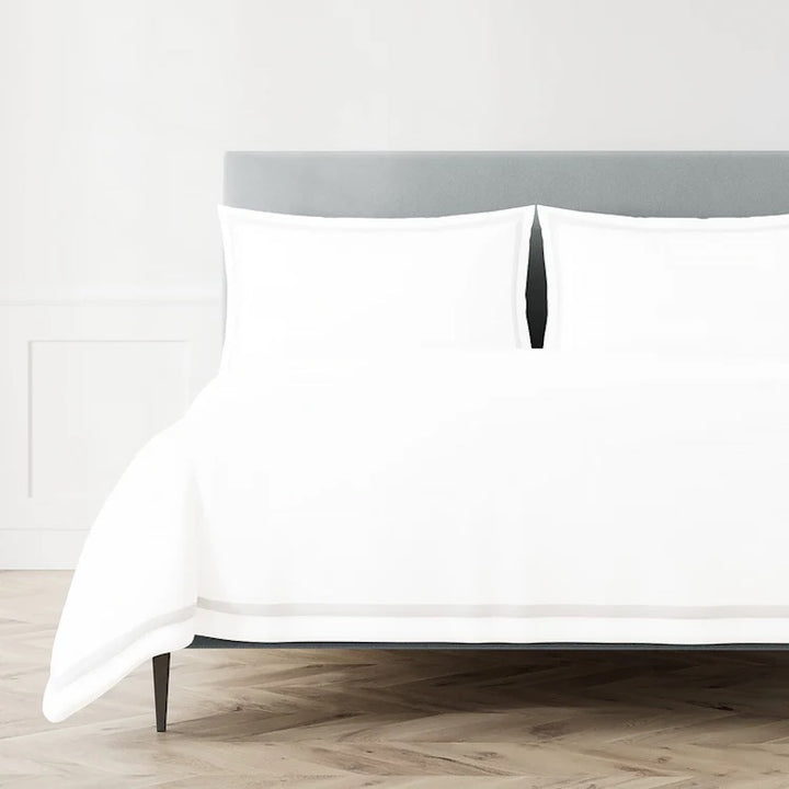 Ready-to-Bed 2.0 Cotton & Trim Duvet and Shams White