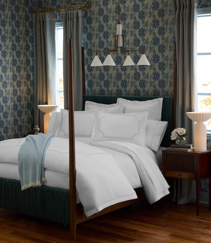 Deco Classic Embroidered Duvet Set Linen