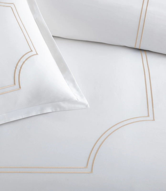 Deco Classic Embroidered Duvet Set Linen
