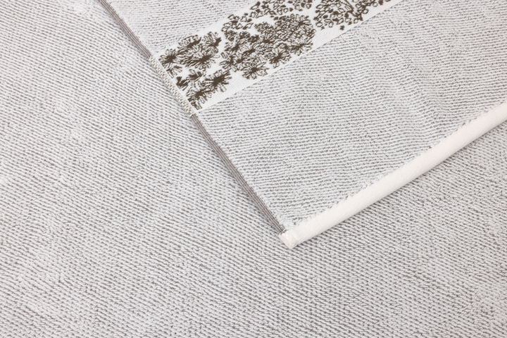 Paysages Bath Towels