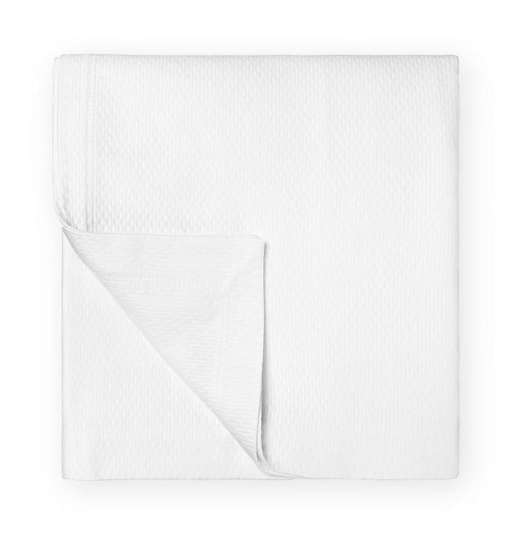 Perrio White