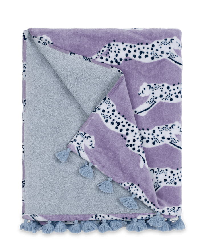 Matouk Schumacher Leaping Leopard Beach Towel Lilac