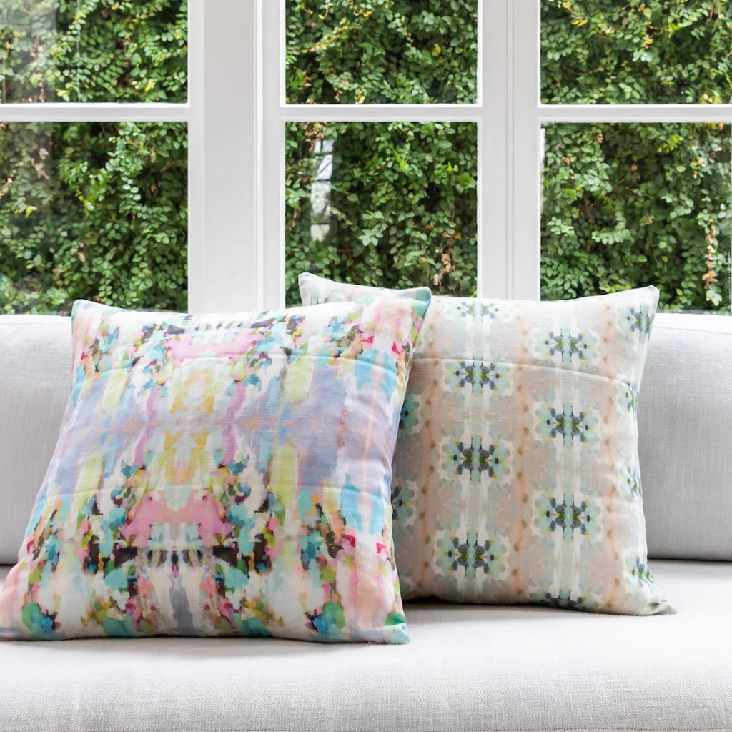 Lemonade Stand Decorative Pillow