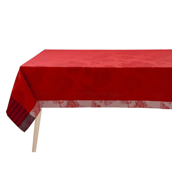 Souveraine Table Linens Red