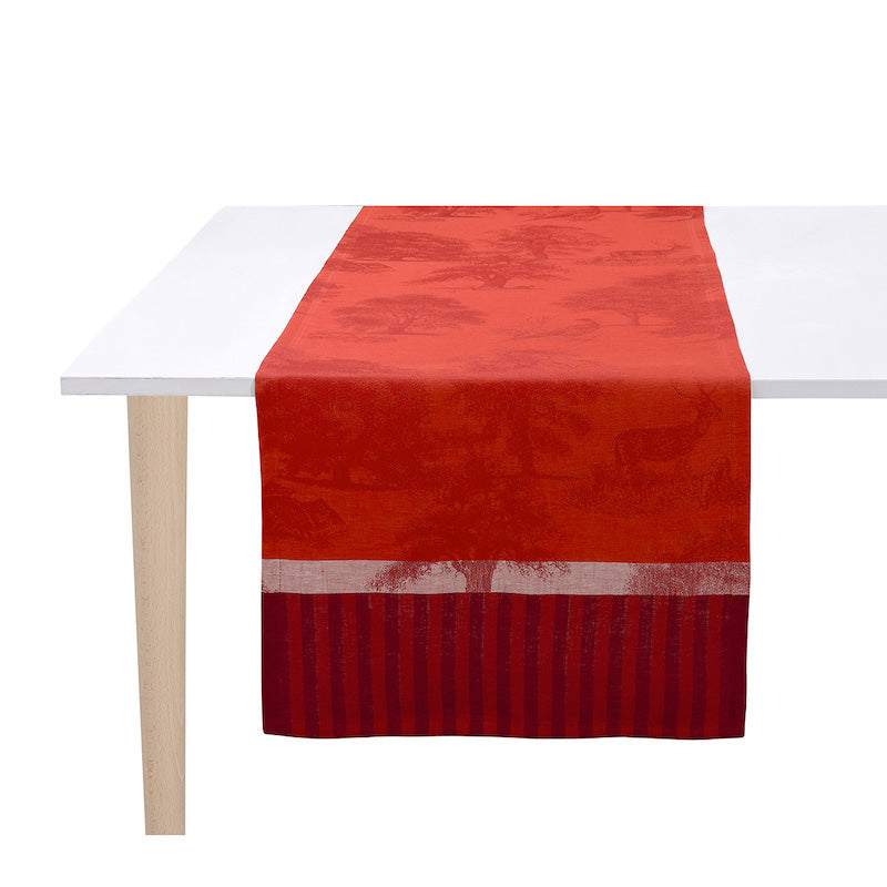 Souveraine Table Linens Red