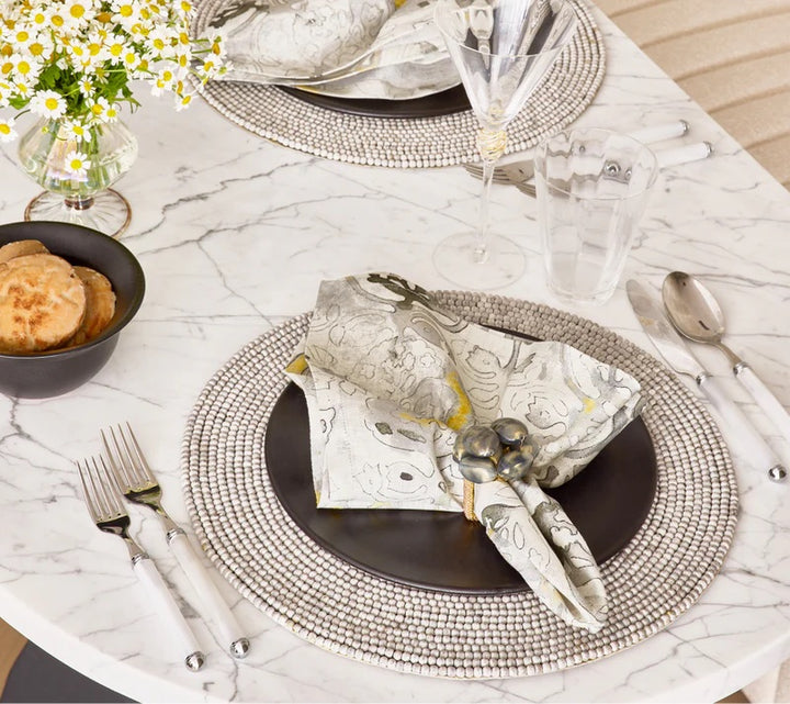 Giverny Napkin in Natural & Gray