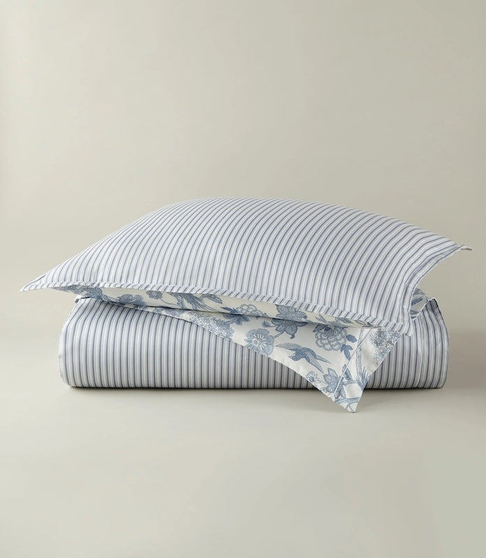 Highgrove Toile Reversible Duvet Set in Wedgewood
