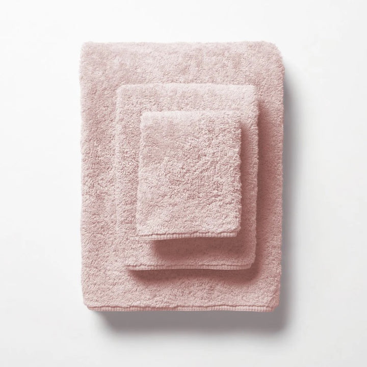 Indulgence Bath Towel Blossom