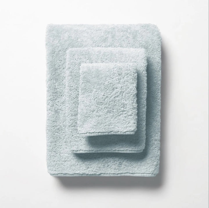 Indulgence Bath Towel Glacier