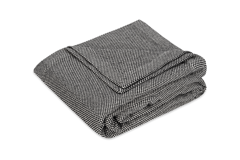 Matouk Jackson Coverlet in Black