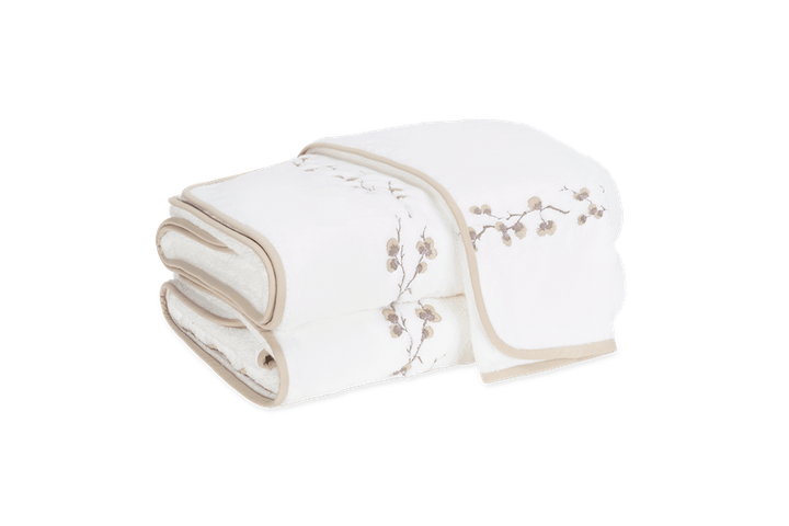 Matouk Jasmine Giza Towels Thistle