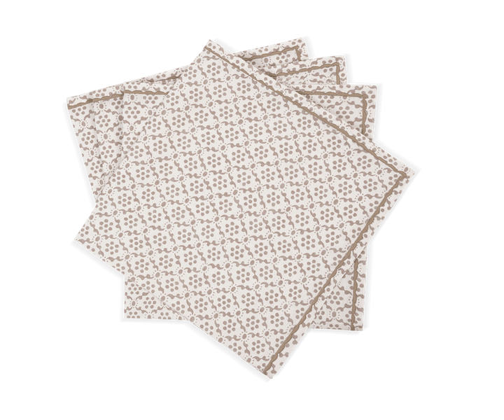 Matouk Laksha Table Linens Oak