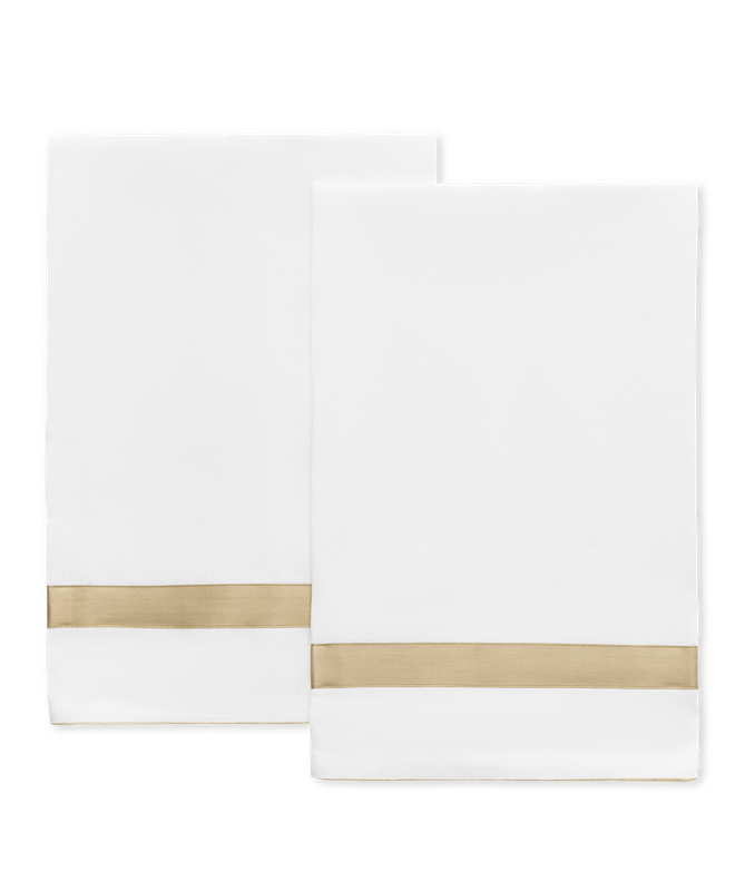 Matouk Lowell Guest Towels Champagne