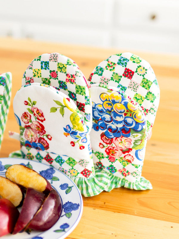 Fruit Basket Patchwork Mini Mitt Set