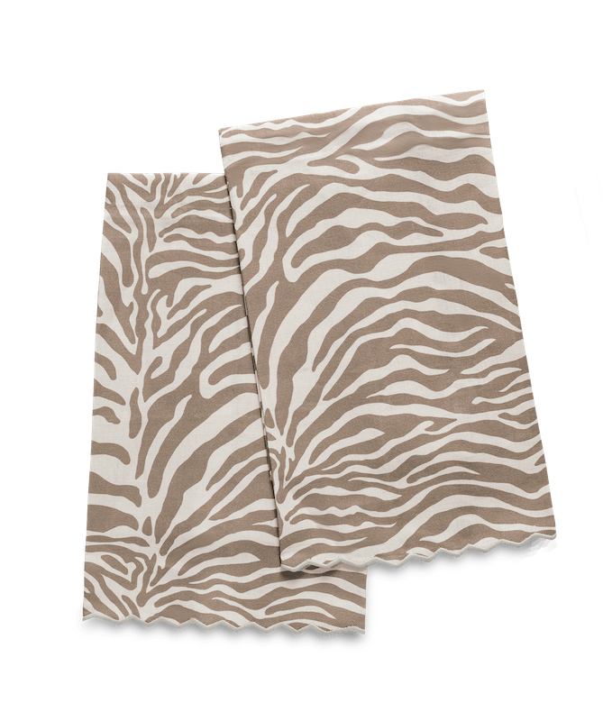 Matouk Schumacher Regine Guest Towels Coconut