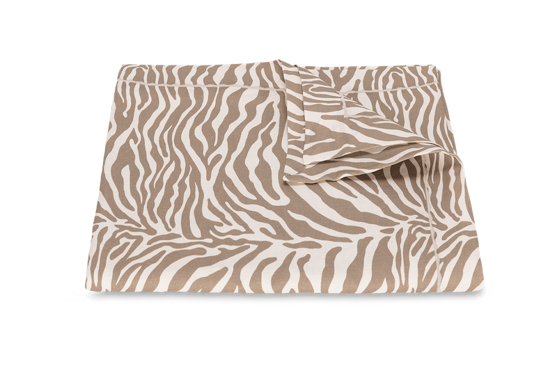 Matouk Schumacher Regine Table Linens Coconut