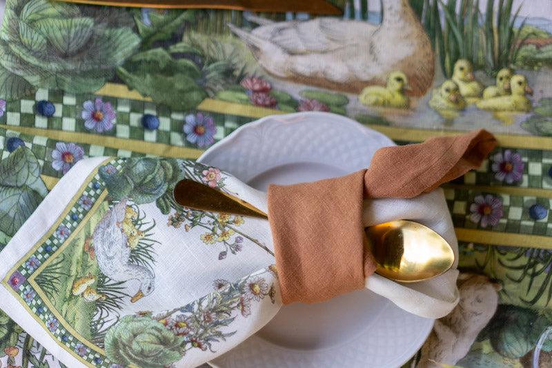 Bunny Garden Dinner Napkins Linen