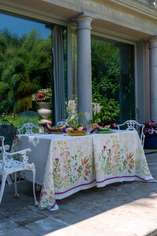 Selvatica Table Linens