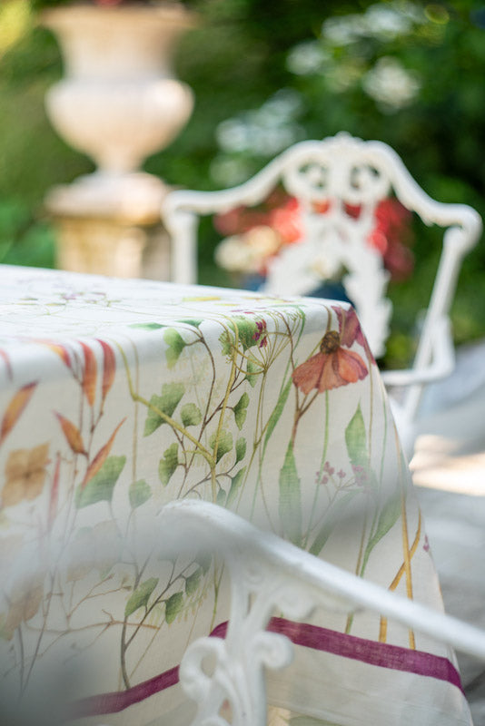 Selvatica Table Linens