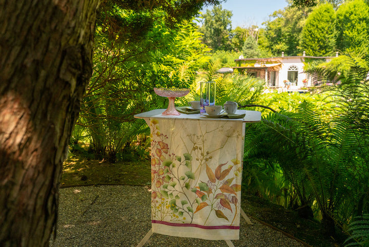 Selvatica Table Linens