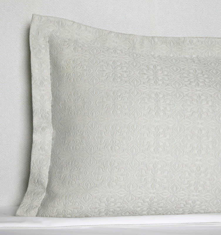 Veroli Coverlet Ice