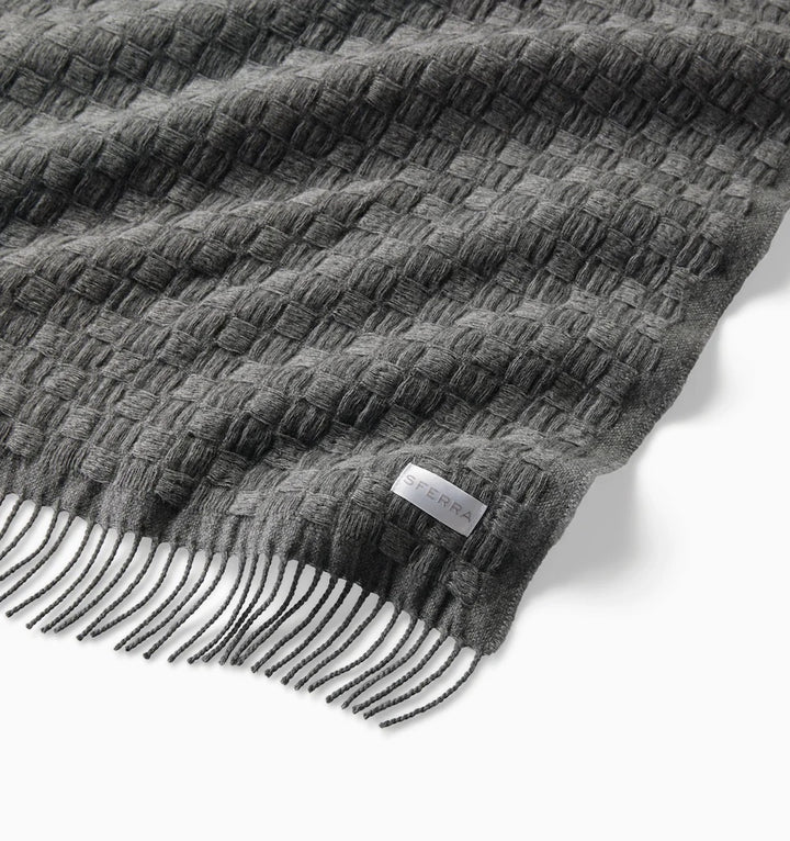 Vella Throw