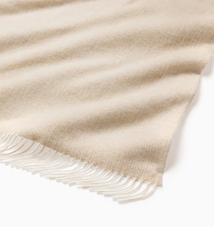 Cervino Throws and Pillows Beige