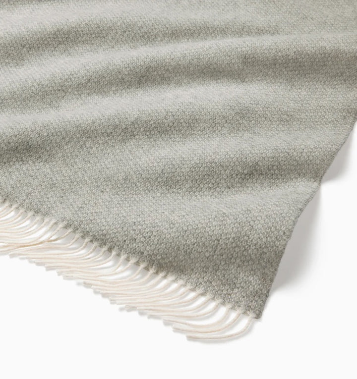 Cervino Throws and Pillows Grey
